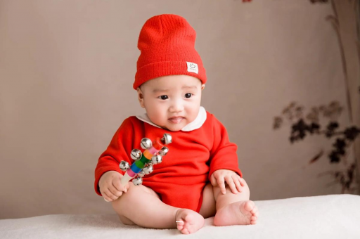 澧县宝宝被蜜蜂蛰了怎么办 澧县宝宝被蜜蜂蛰了怎么办